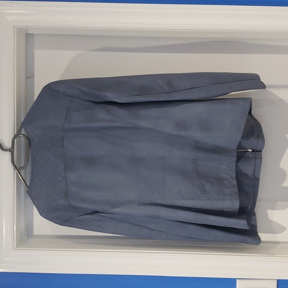 JACKET - Picture 3 of 3